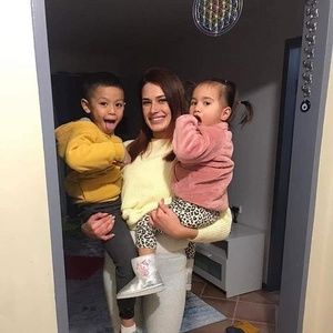 Meet your Posher, Emario